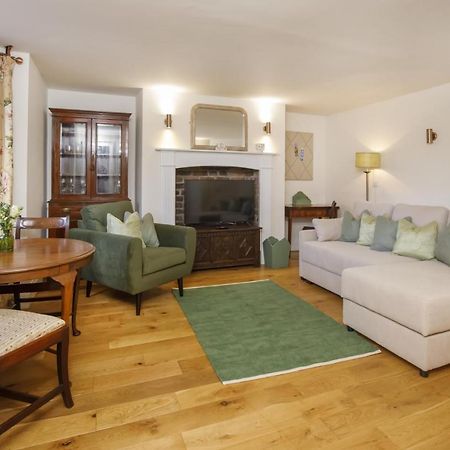 The Garden Square - Unique Luxury Apartment In Historic Garden Square - Ideal For 2 People 요크 외부 사진