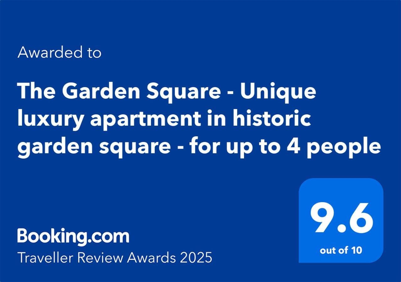 The Garden Square - Unique Luxury Apartment In Historic Garden Square - Ideal For 2 People 요크 외부 사진